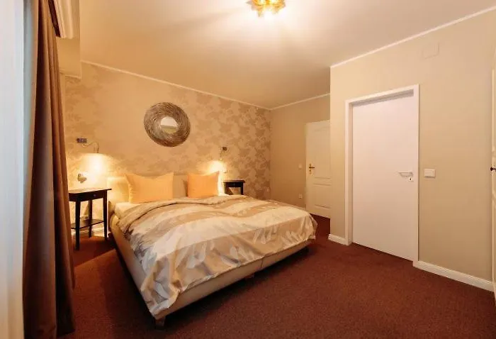 Haus Sanssouci ホテル